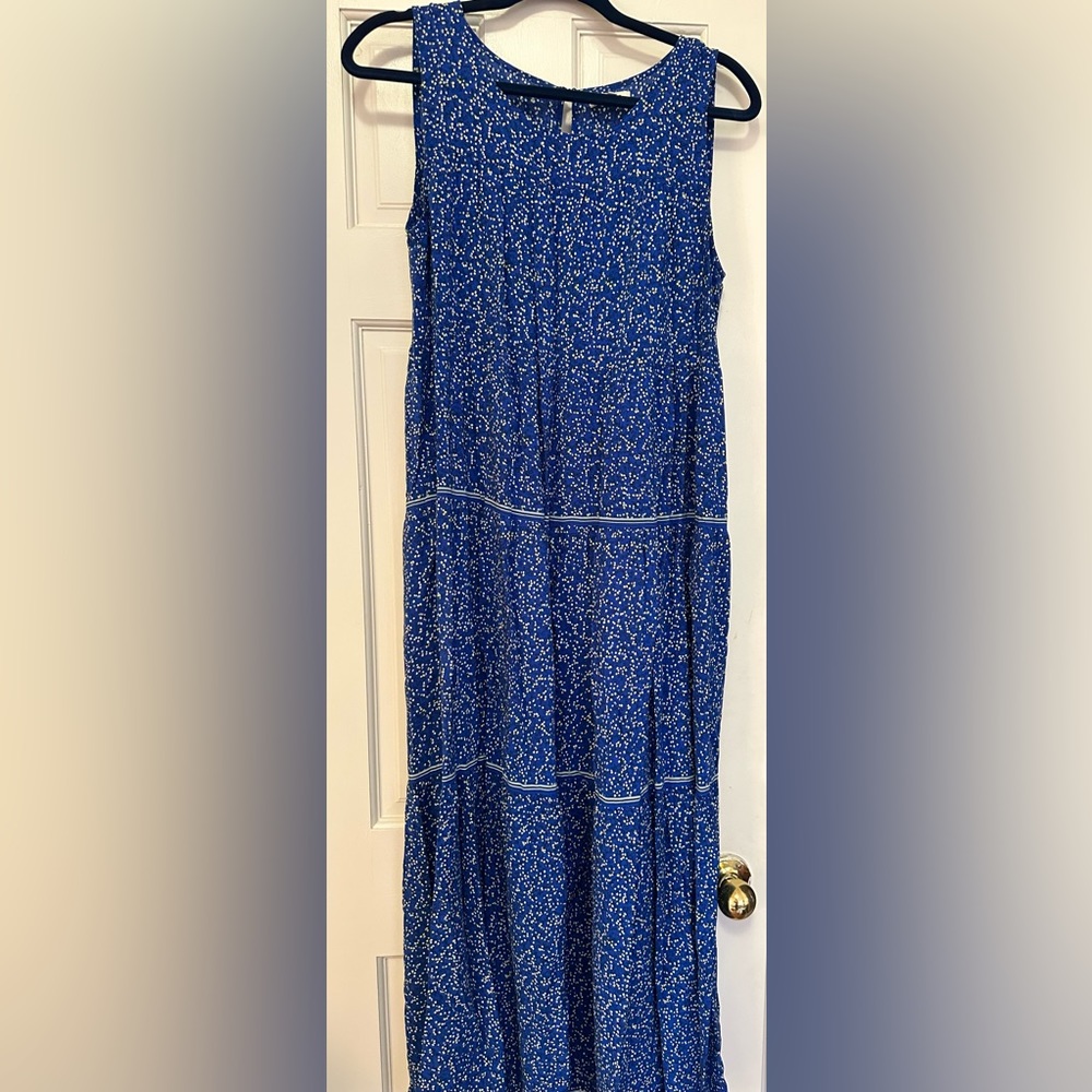The most comfy maxi in blue